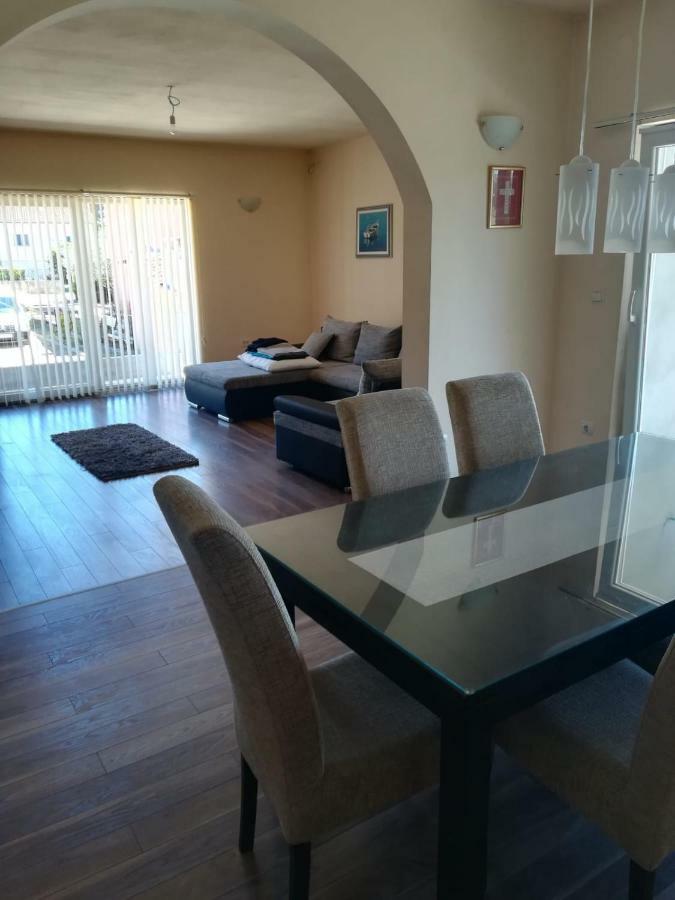Apartament Laura Bibinje Zewnętrze zdjęcie